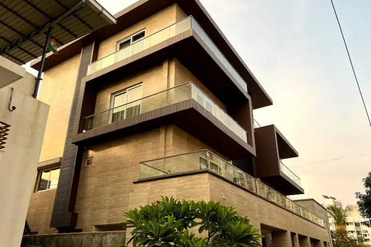 System Windows, Aluminium & SS Glass, Slim Profile Partition, Kitchen Profile Fittings & UPVC Glazing in Chhattisgarh